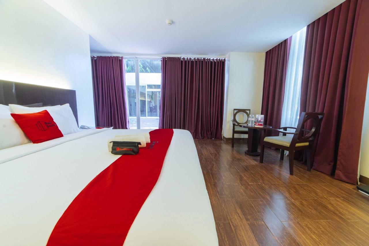 Reddoorz Premium @ The Ritz Garden Oases Hotel Davao Luaran gambar