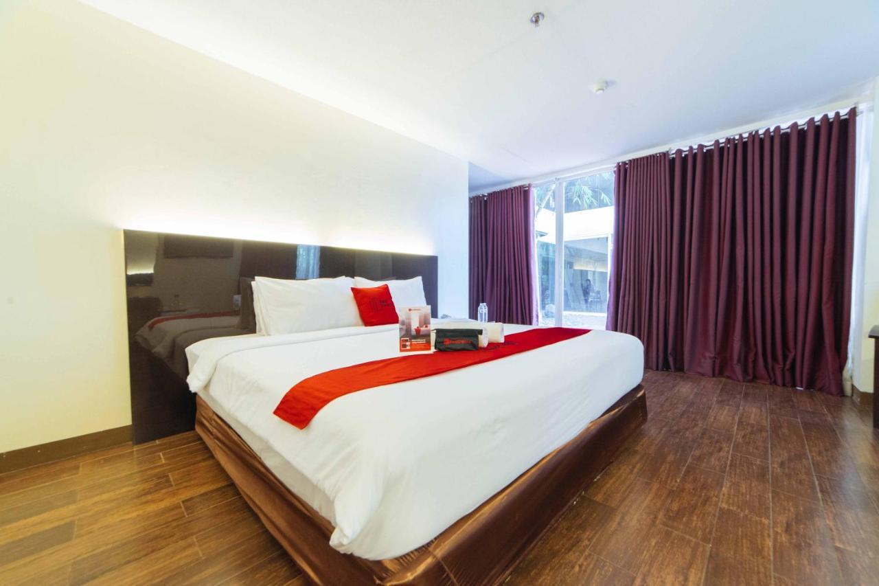 Reddoorz Premium @ The Ritz Garden Oases Hotel Davao Luaran gambar
