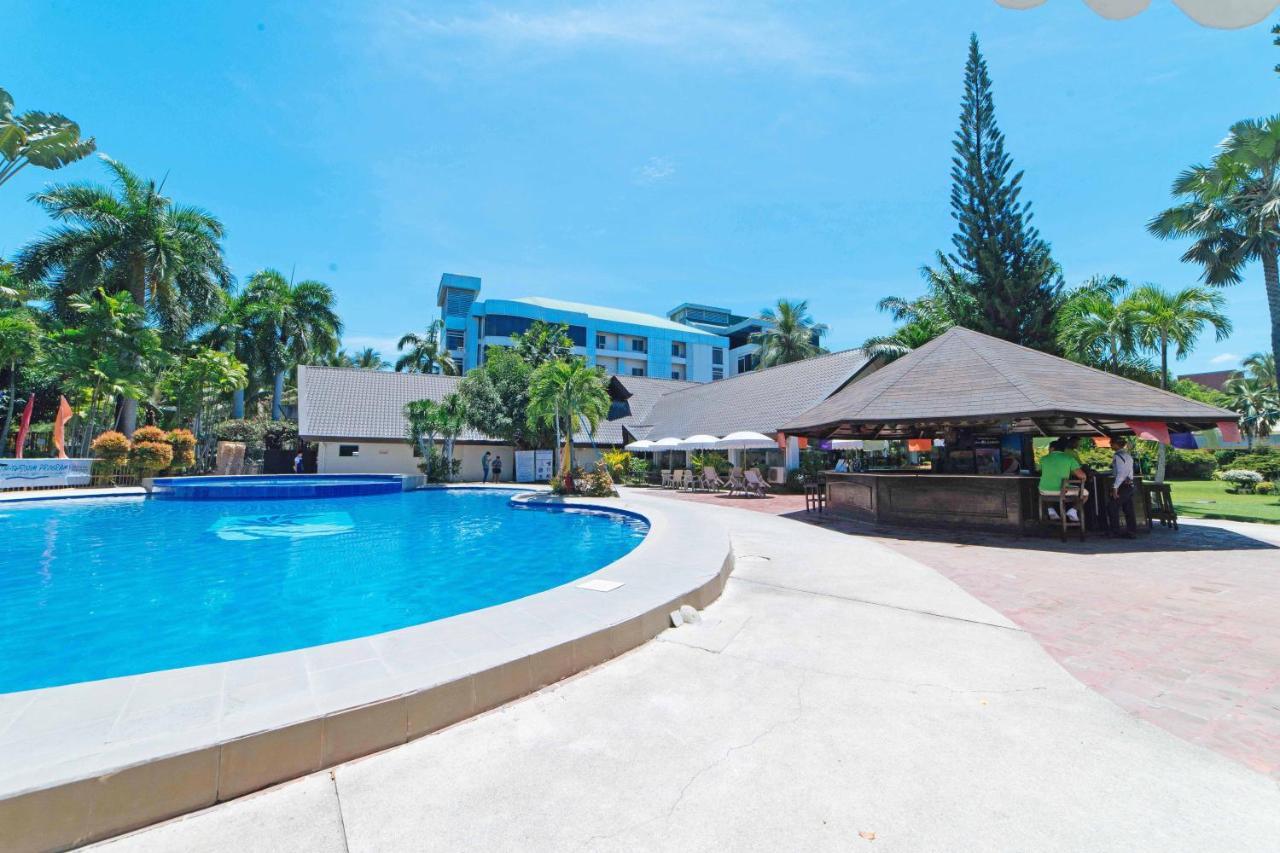 Reddoorz Premium @ The Ritz Garden Oases Hotel Davao Luaran gambar
