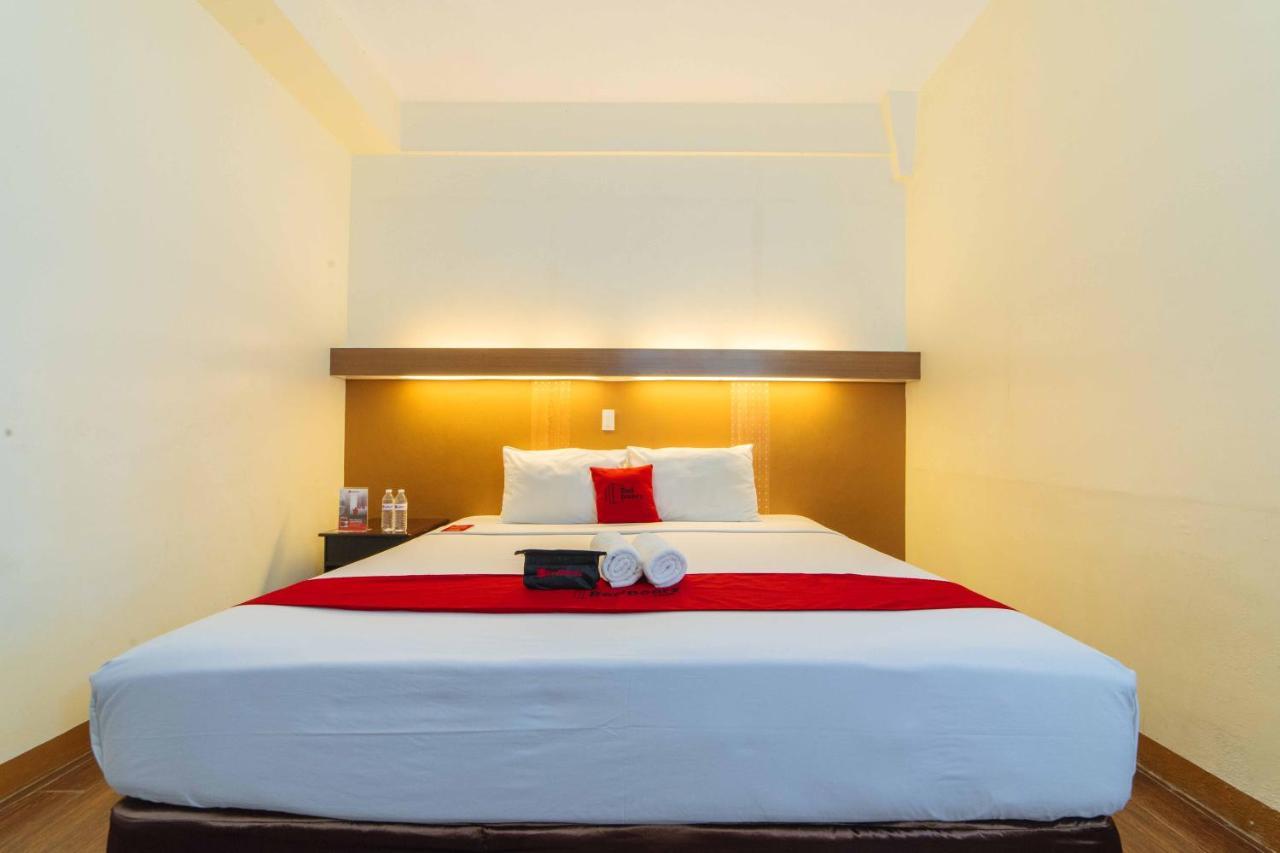 Reddoorz Premium @ The Ritz Garden Oases Hotel Davao Luaran gambar