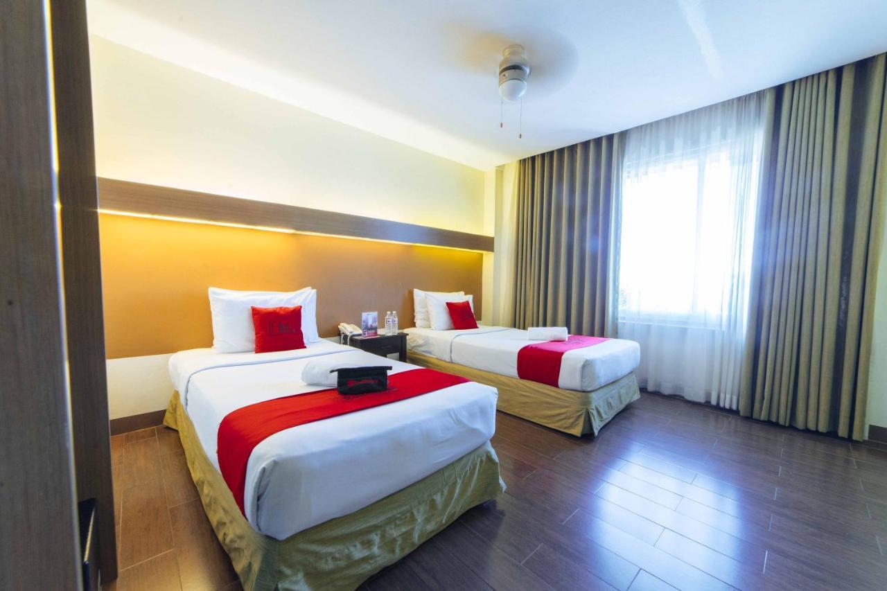 Reddoorz Premium @ The Ritz Garden Oases Hotel Davao Luaran gambar