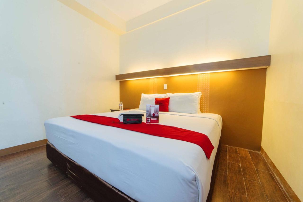 Reddoorz Premium @ The Ritz Garden Oases Hotel Davao Luaran gambar